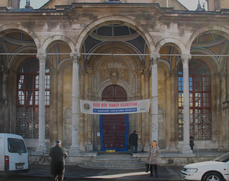 Мечеть Азизийе в Конье — уникальные минареты Турции